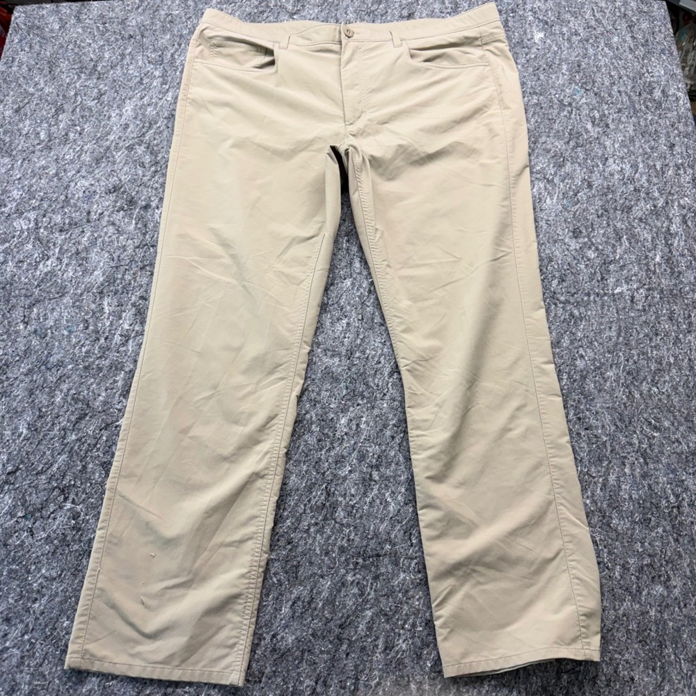 Roundtree & Yorke Performance Mens 42x32 Khaki Tan Stretch Straight Chino‎ Pants